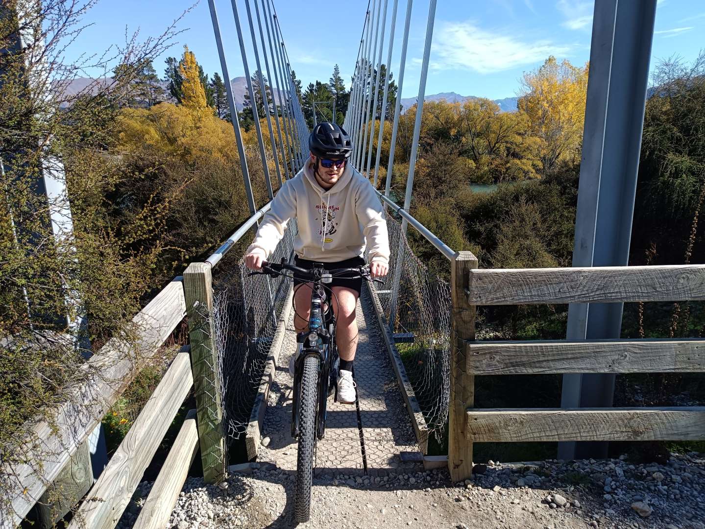 Hāwea and Wānaka Trails and enjoy some of the most stunning scenery